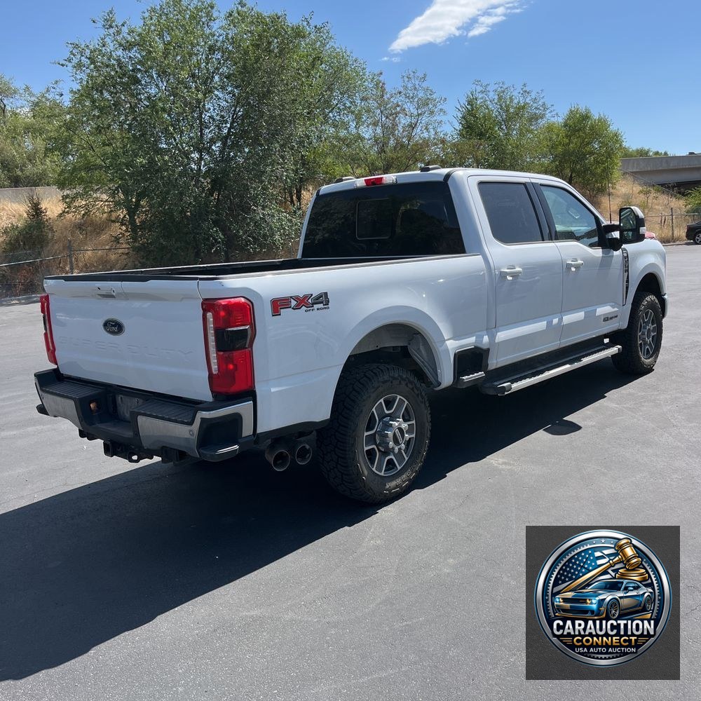 2023 Ford F-350 Super Duty Lariat