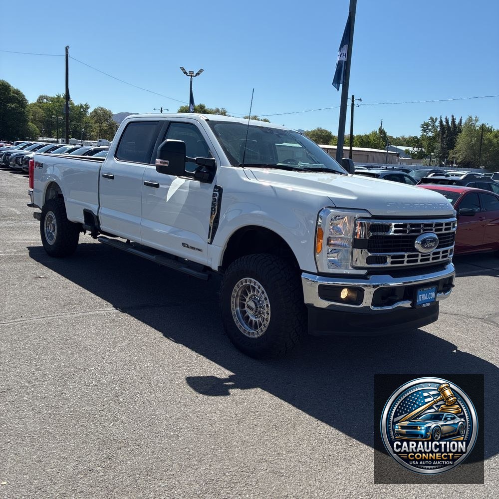 2023 Ford F350 S/D XLT