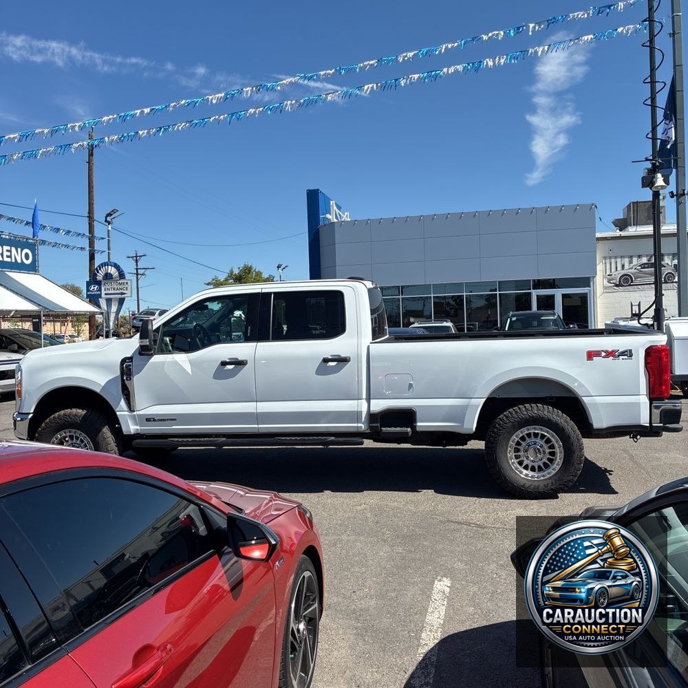 2023 Ford F350 S/D XLT