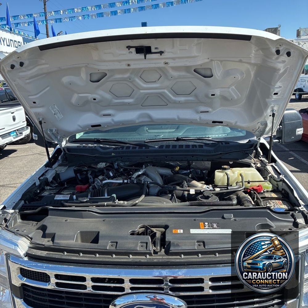 2023 Ford F350 S/D XLT