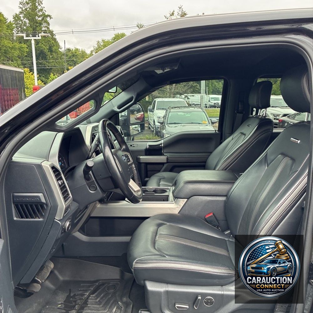 2022 Ford F-350 Super Duty Platinum