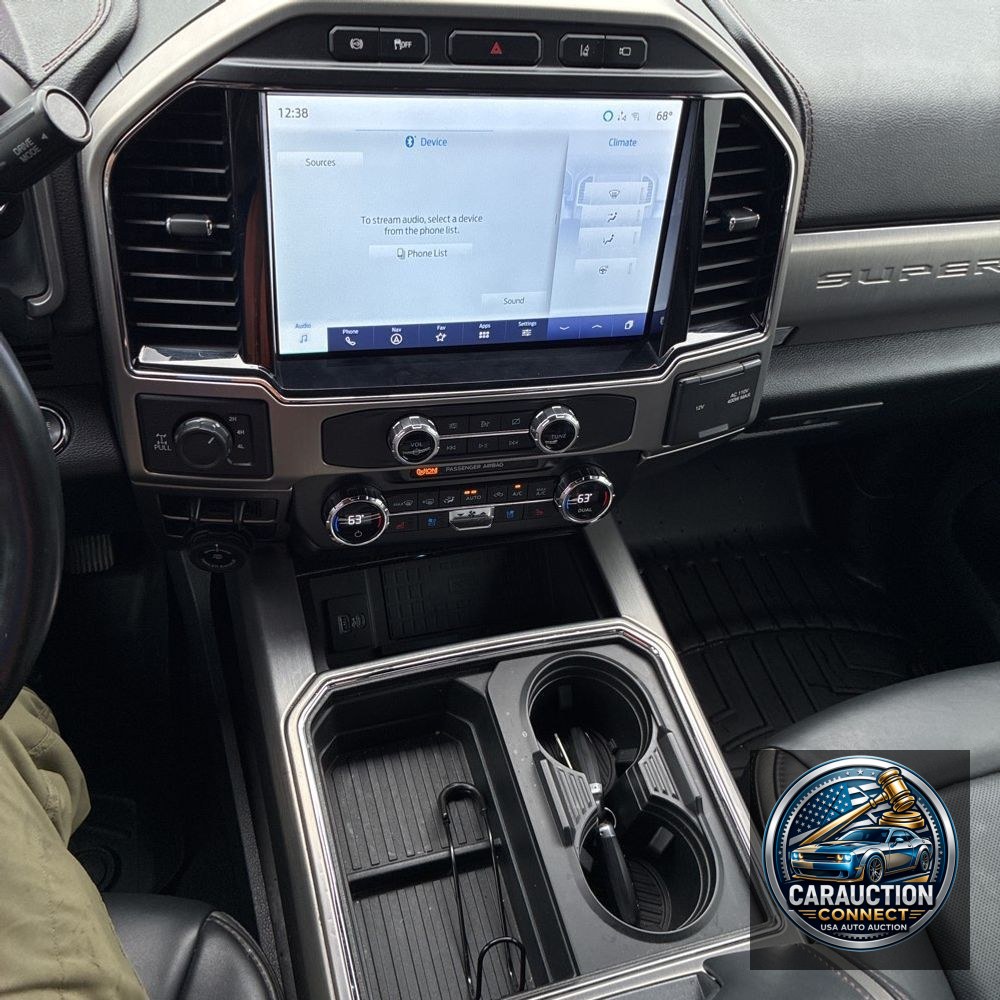 2022 Ford F-350 Super Duty Platinum