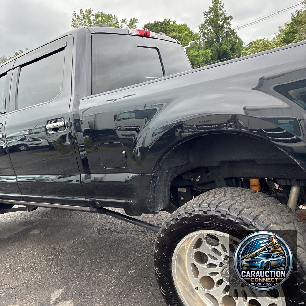 2022 Ford F-350 Super Duty Platinum