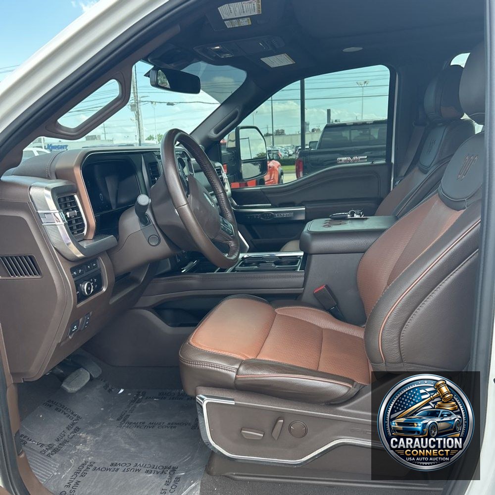 2023 Ford F-350 Super Duty King Ranch