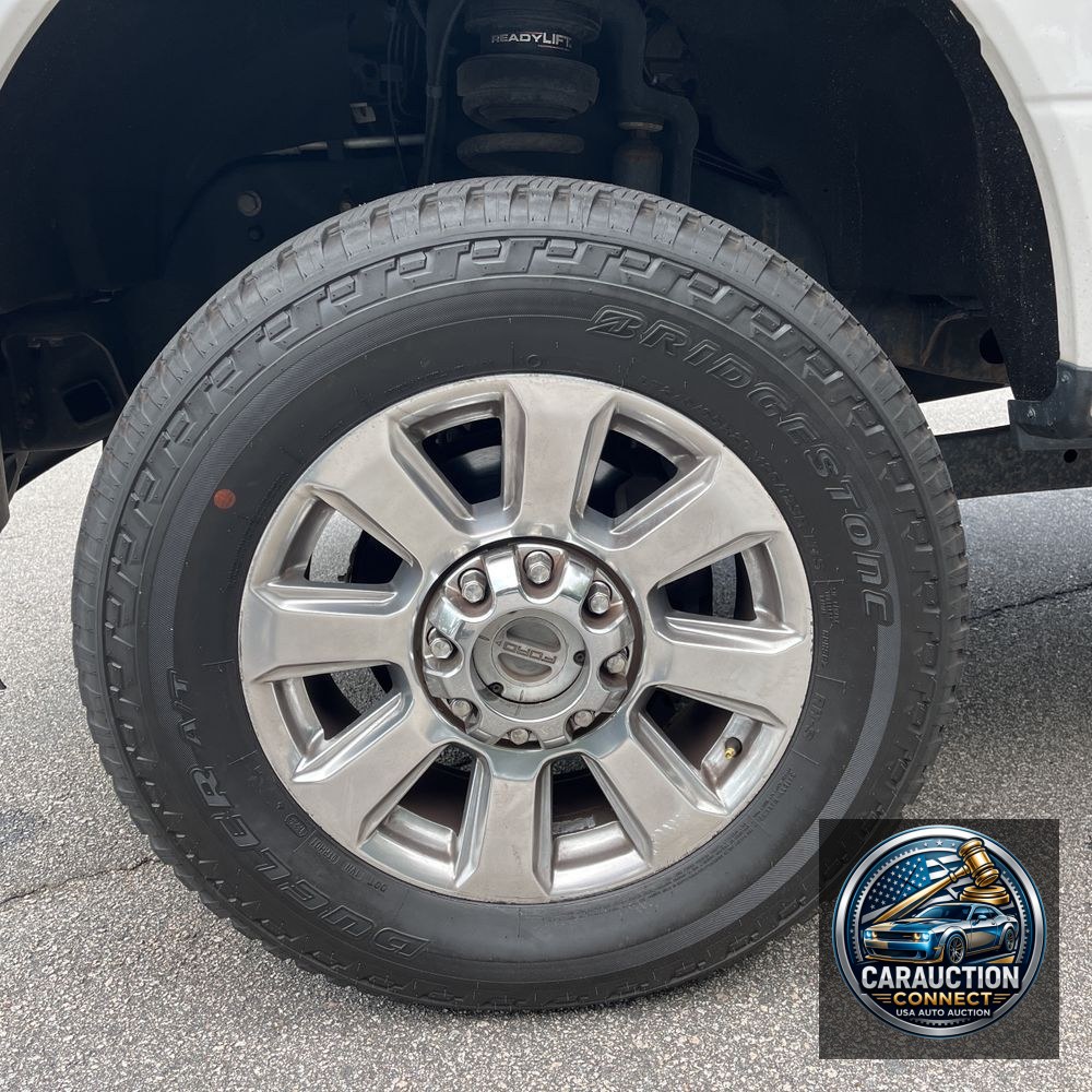 2017 Ford F-350 Super Duty Platinum
