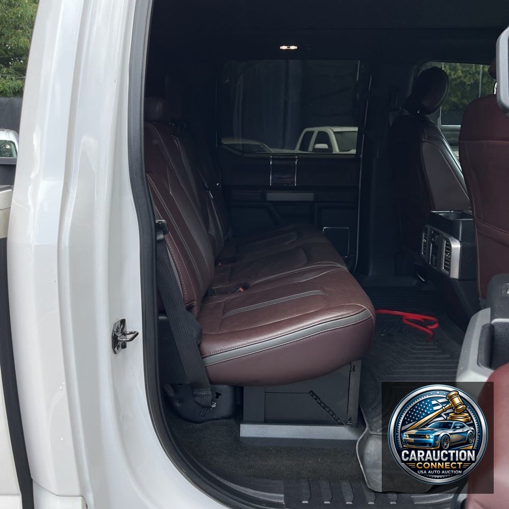 2017 Ford F-350 Super Duty Platinum