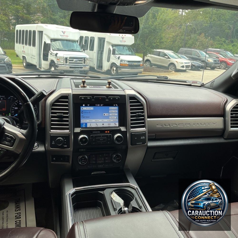 2017 Ford F-350 Super Duty Platinum
