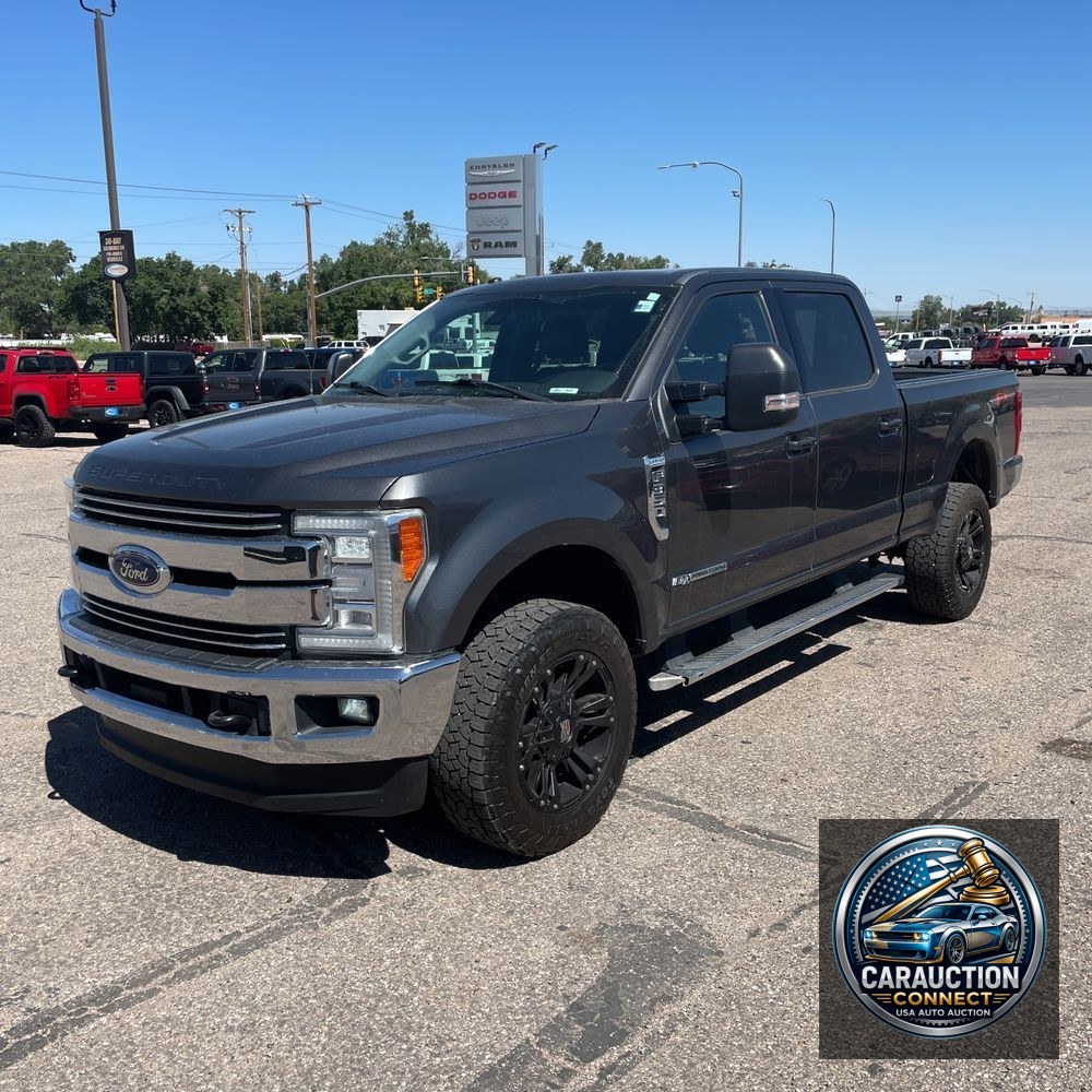 2017 Ford F-350 Super Duty Lariat