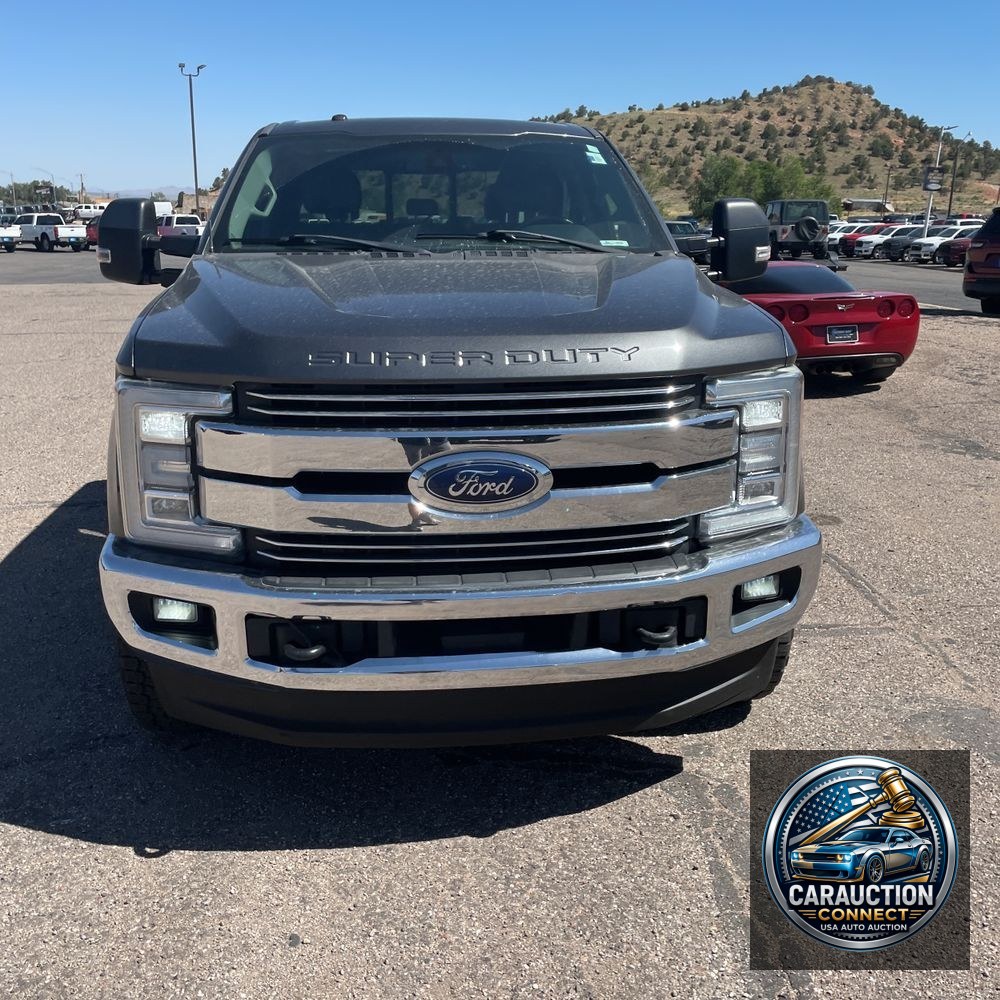 2017 Ford F-350 Super Duty Lariat