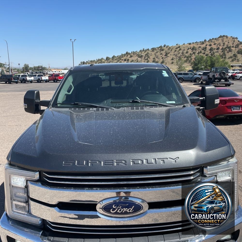 2017 Ford F-350 Super Duty Lariat