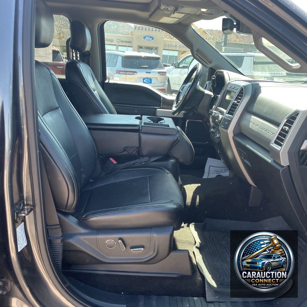 2017 Ford F-350 Super Duty Lariat