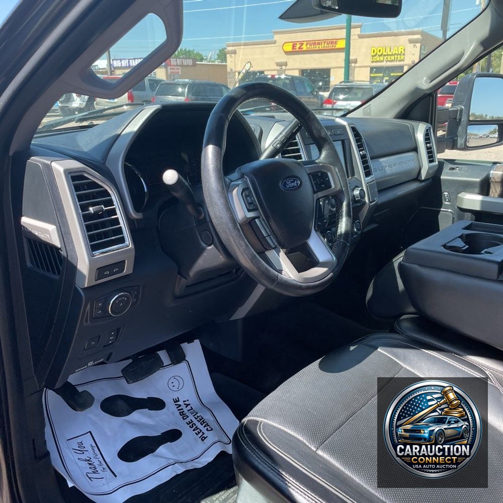 2017 Ford F-350 Super Duty Lariat