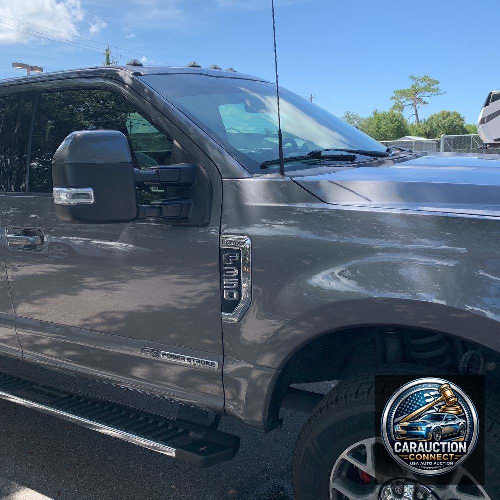 2022 Ford F-350 Super Duty Lariat