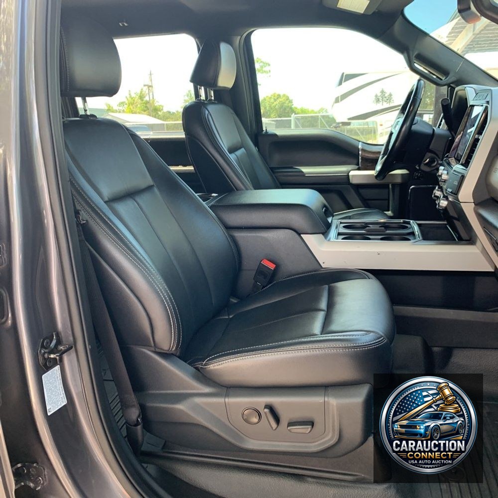 2022 Ford F-350 Super Duty Lariat