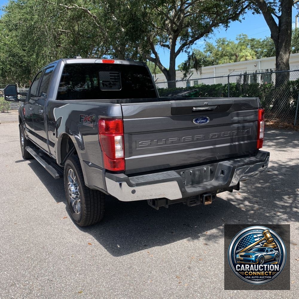 2022 Ford F-350 Super Duty Lariat