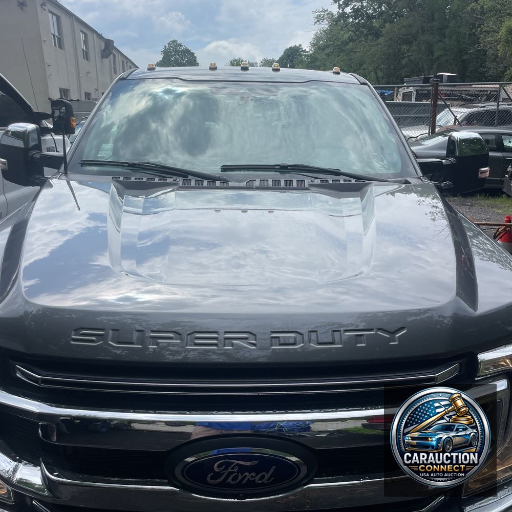 2022 Ford F-350 Super Duty XLT