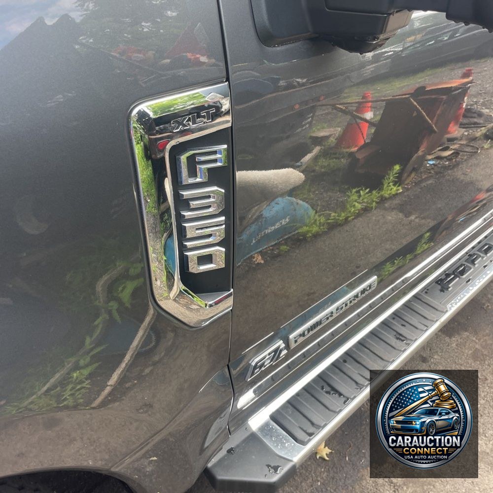 2022 Ford F-350 Super Duty XLT