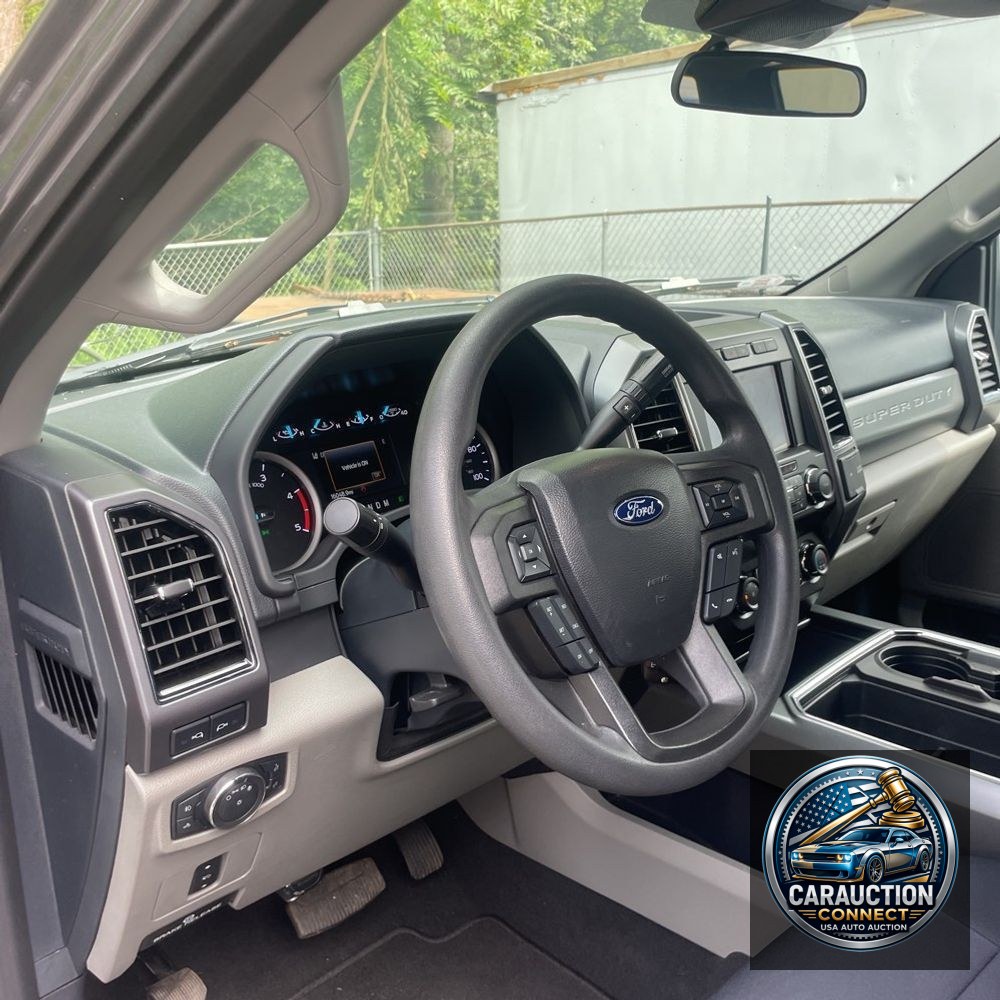 2022 Ford F-350 Super Duty XLT