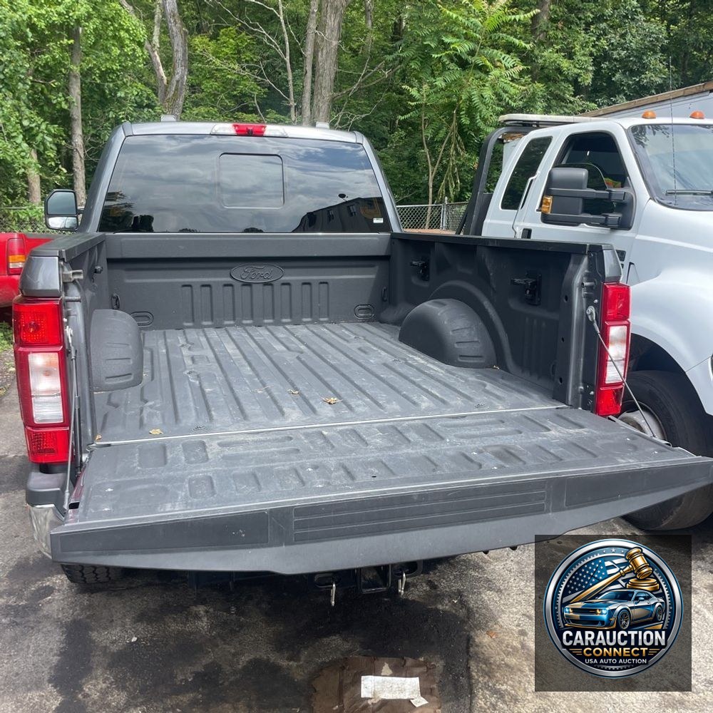 2022 Ford F-350 Super Duty XLT
