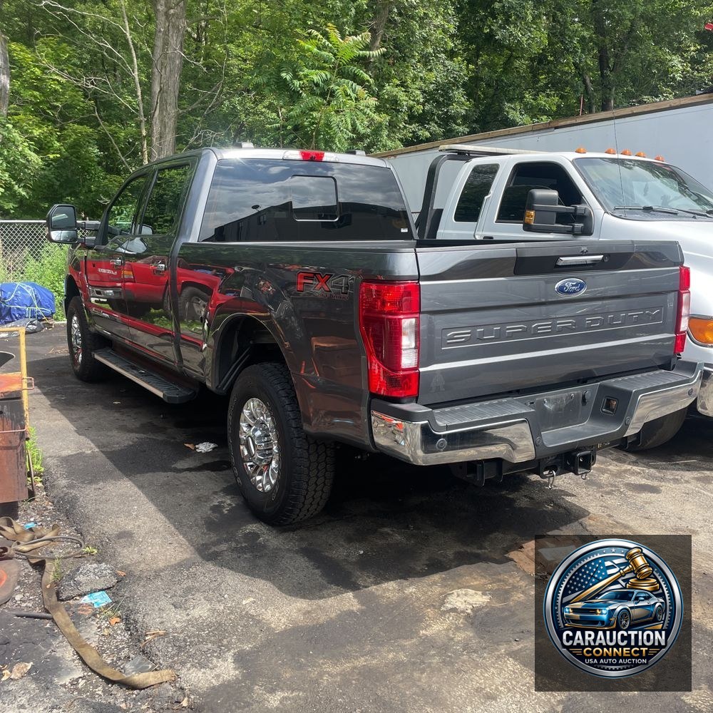 2022 Ford F-350 Super Duty XLT