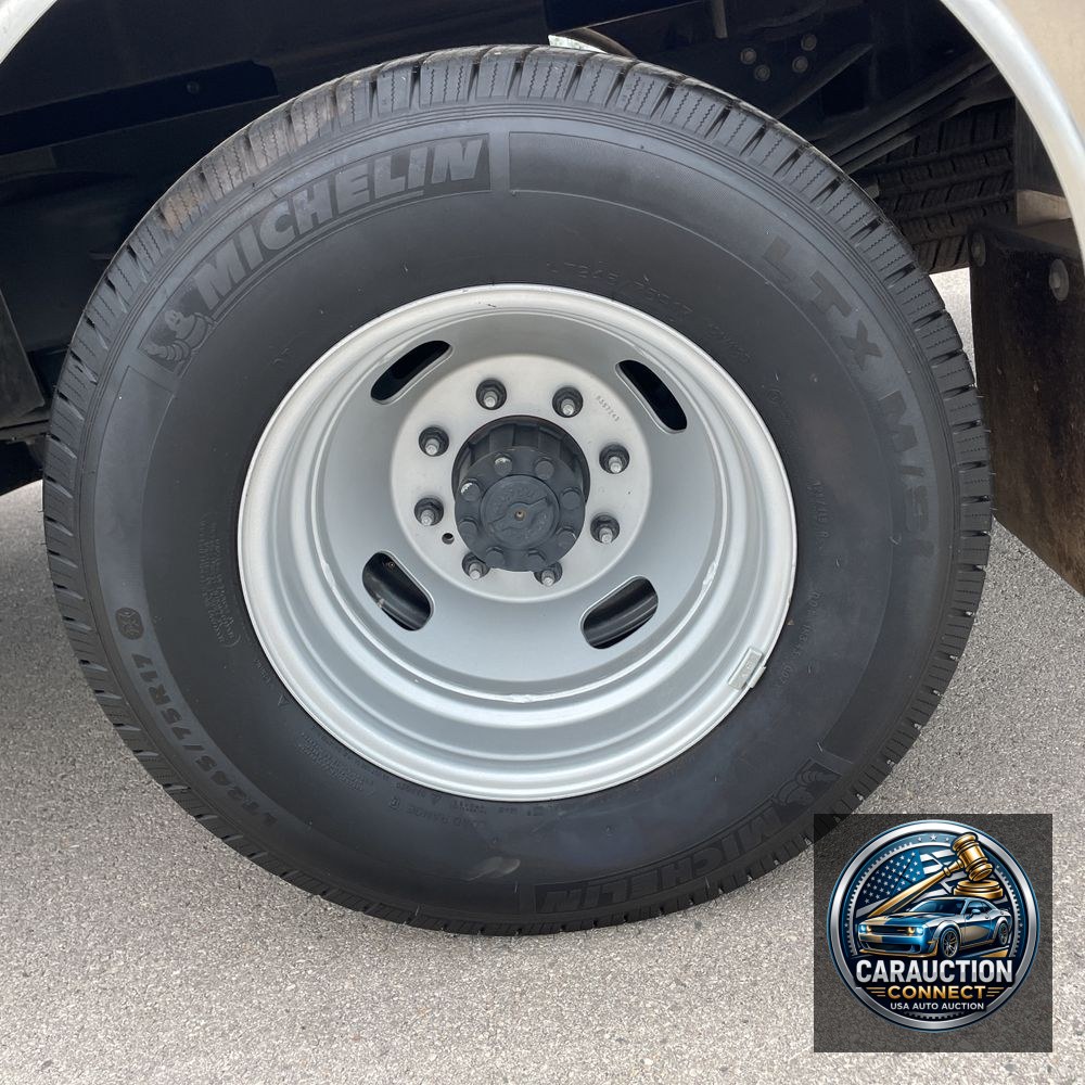 2024 Ford F-350 Super Duty XL