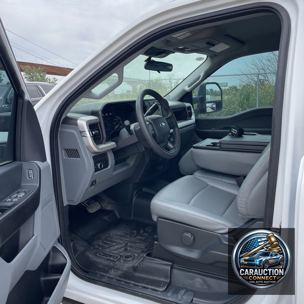2024 Ford F-350 Super Duty XL