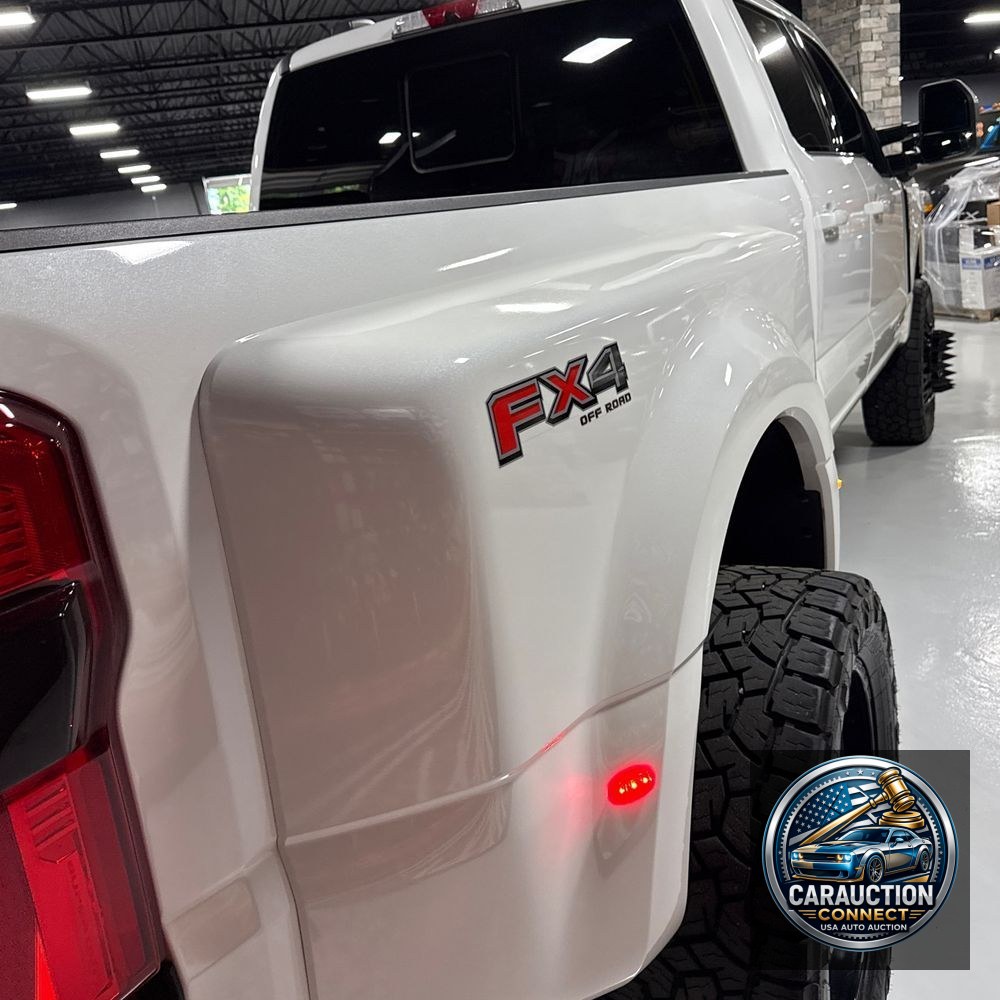 2024 Ford F-350 Super Duty Limited