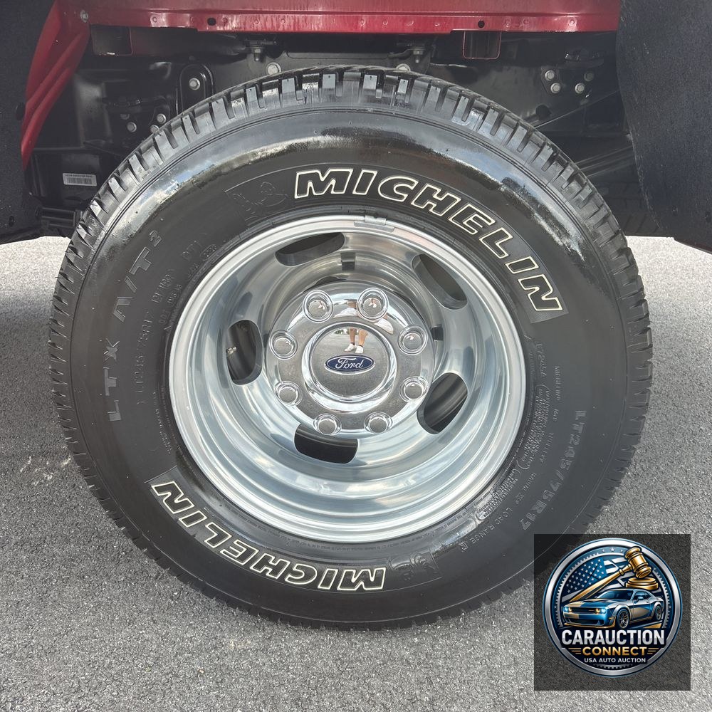 2023 Ford F-350 Super Duty Lariat