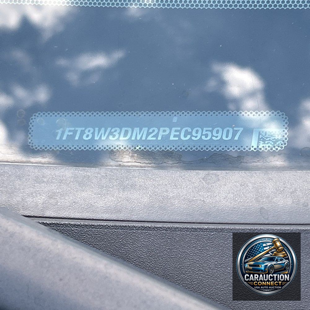 2023 Ford F-350 Super Duty Lariat