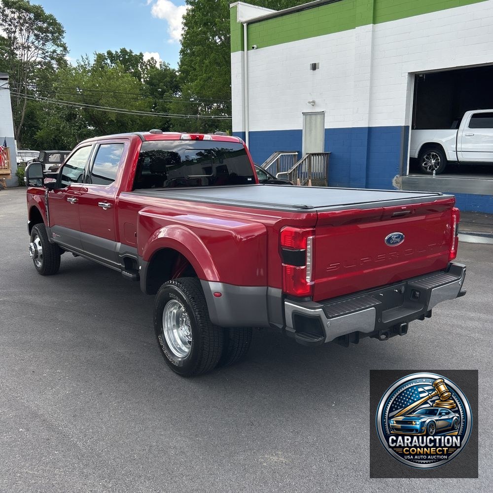 2023 Ford F-350 Super Duty Lariat
