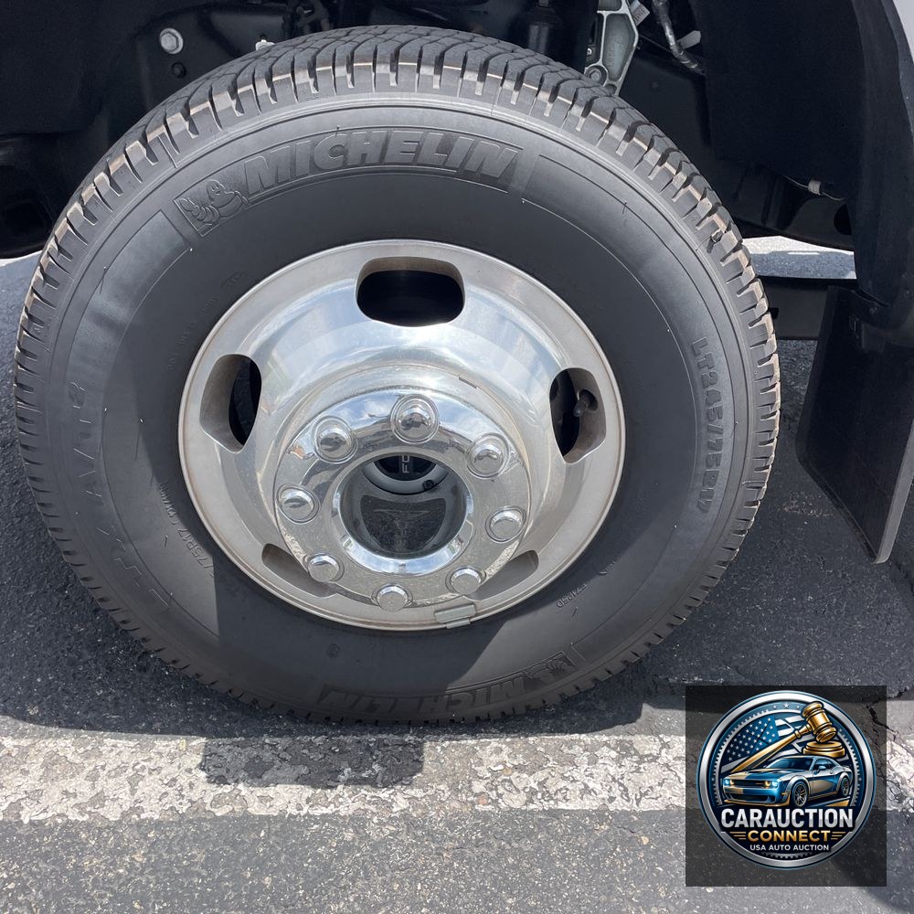 2024 Ford F-350 Super Duty Lariat