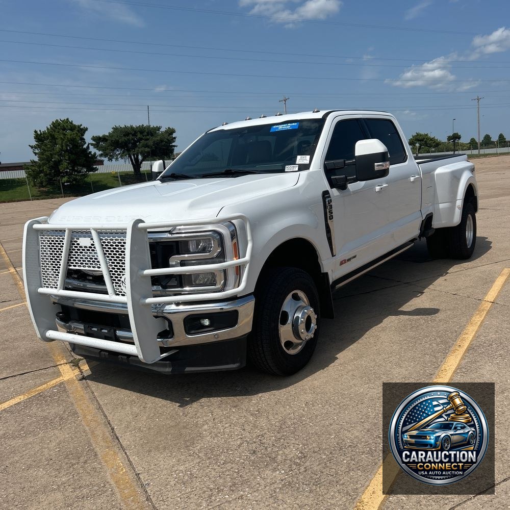 2023 Ford F-350 Super Duty Lariat