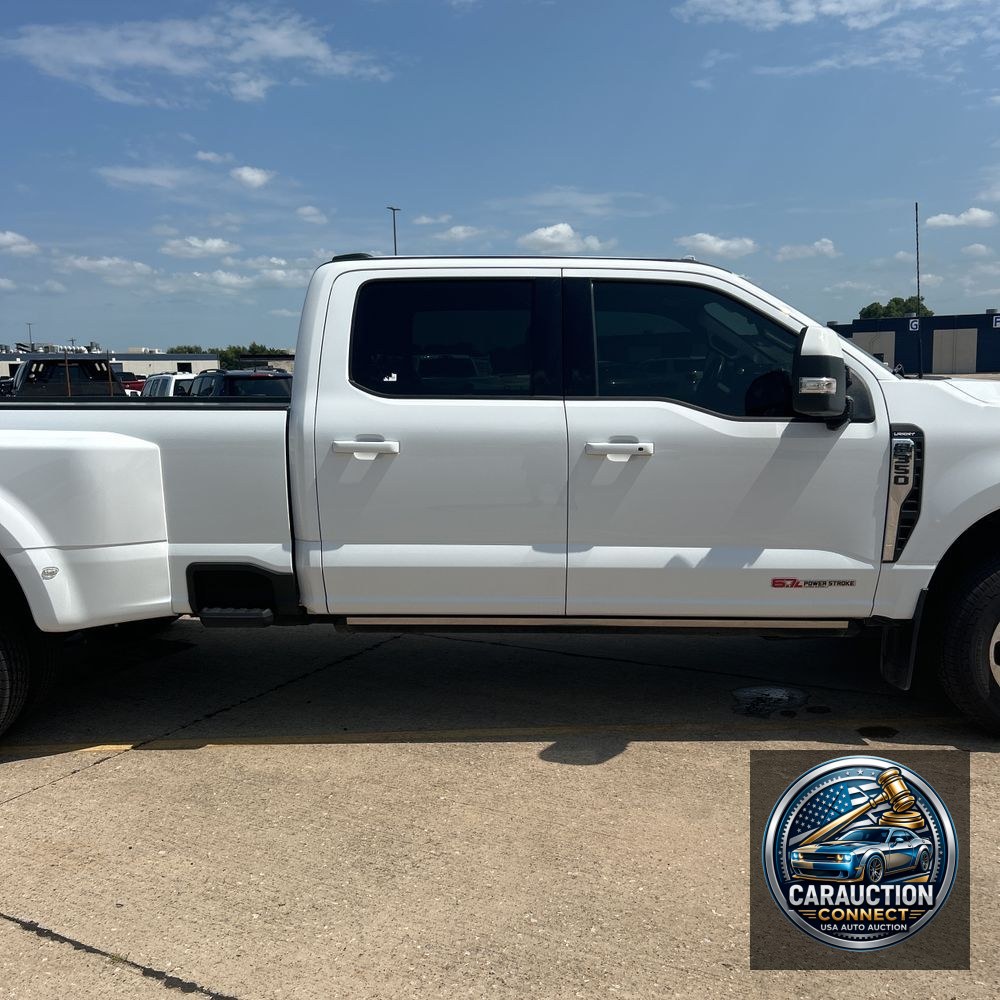 2023 Ford F-350 Super Duty Lariat