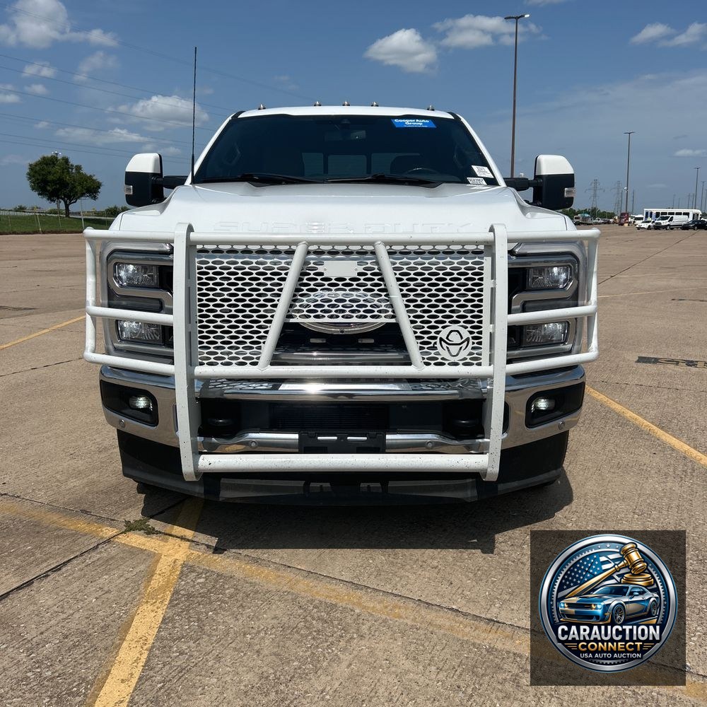 2023 Ford F-350 Super Duty Lariat