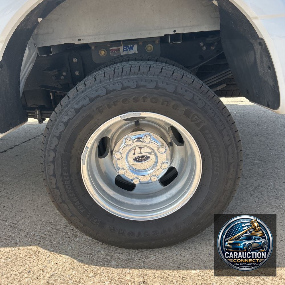2023 Ford F-350 Super Duty Lariat