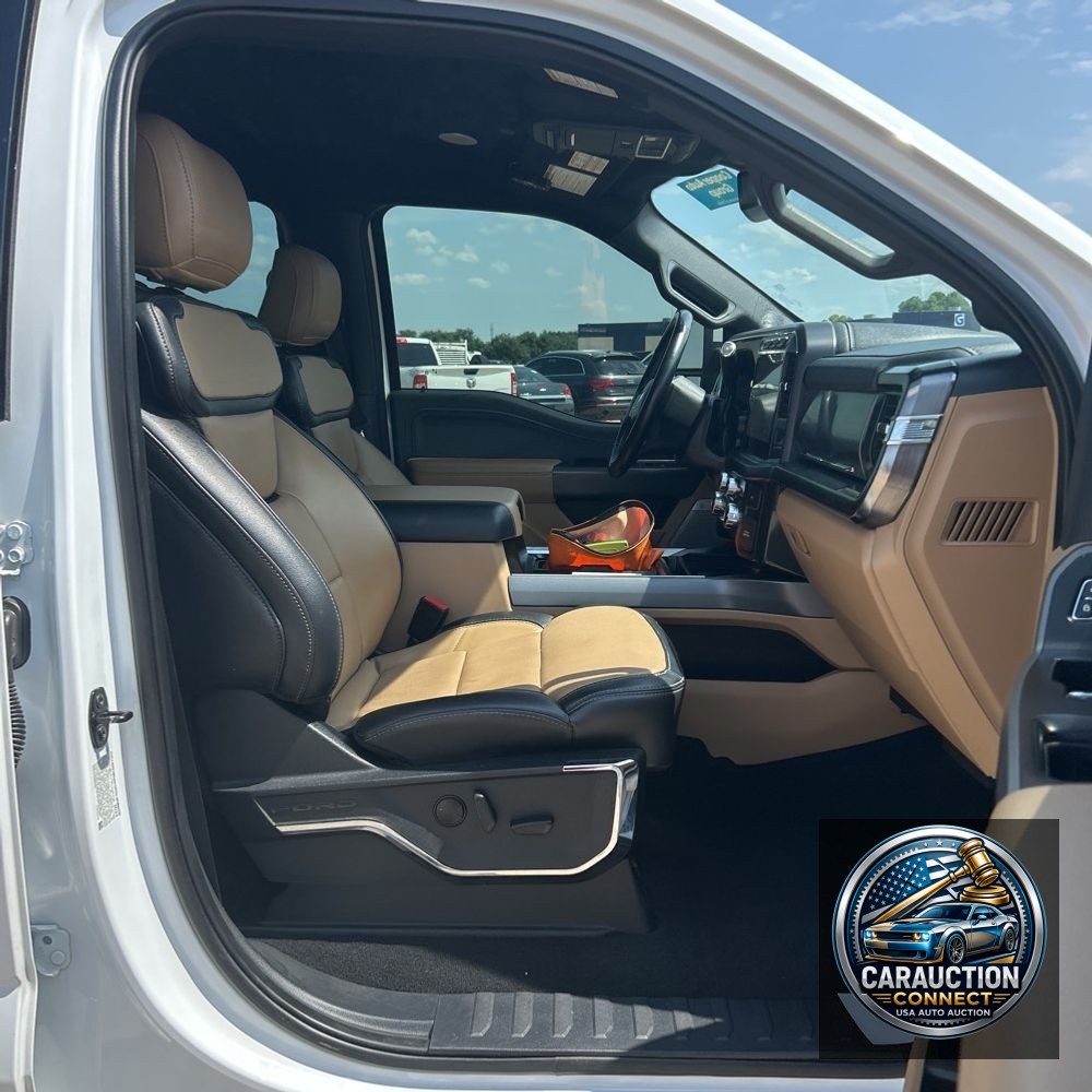 2023 Ford F-350 Super Duty Lariat