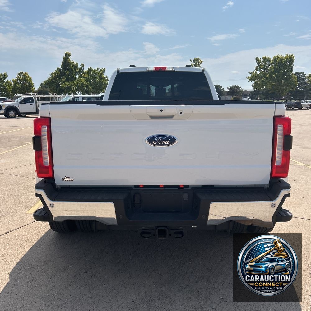 2023 Ford F-350 Super Duty Lariat