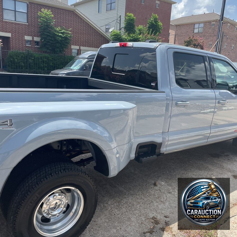 2024 Ford F-350 Super Duty Lariat