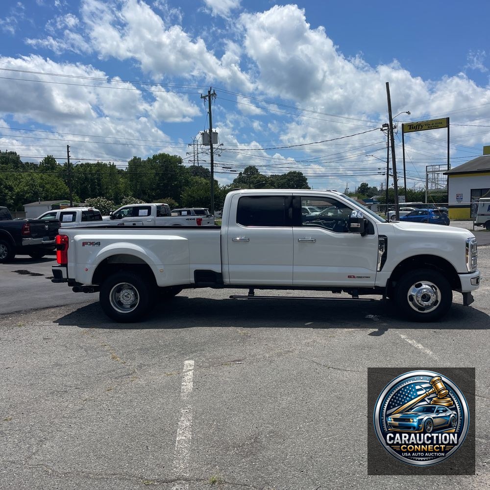 2024 Ford F-350 Super Duty Platinum