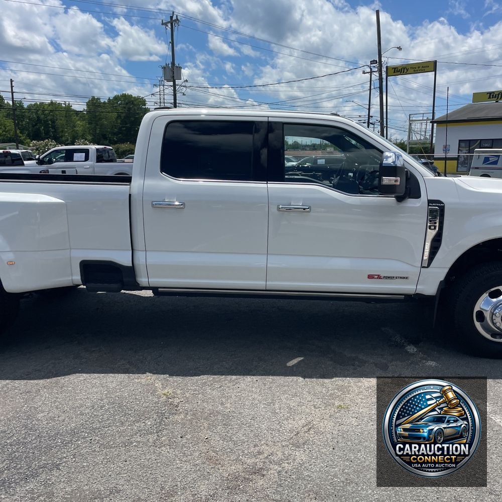 2024 Ford F-350 Super Duty Platinum