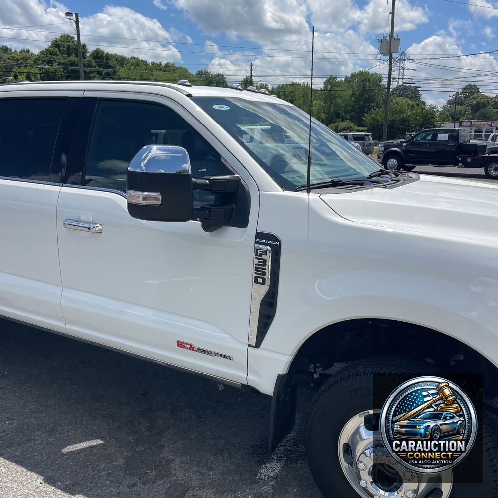 2024 Ford F-350 Super Duty Platinum