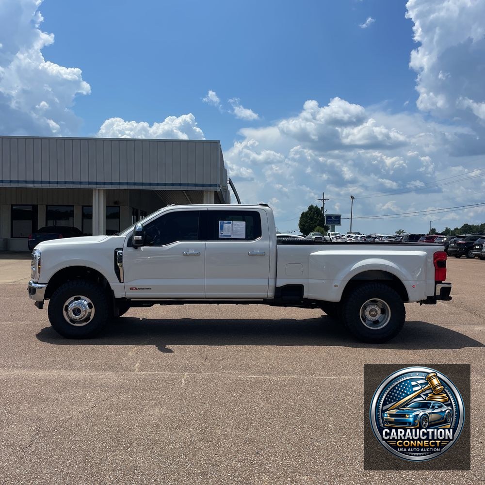 2025 Ford F-350 Super Duty King Ranch