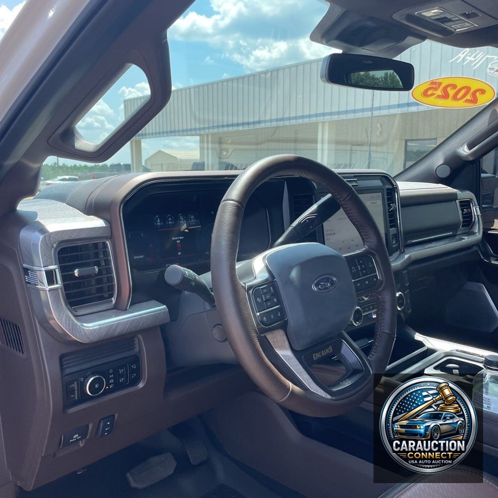 2025 Ford F-350 Super Duty King Ranch