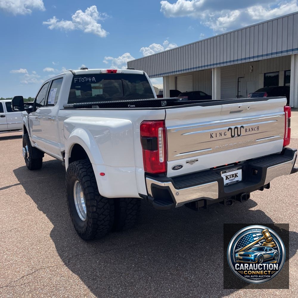 2025 Ford F-350 Super Duty King Ranch