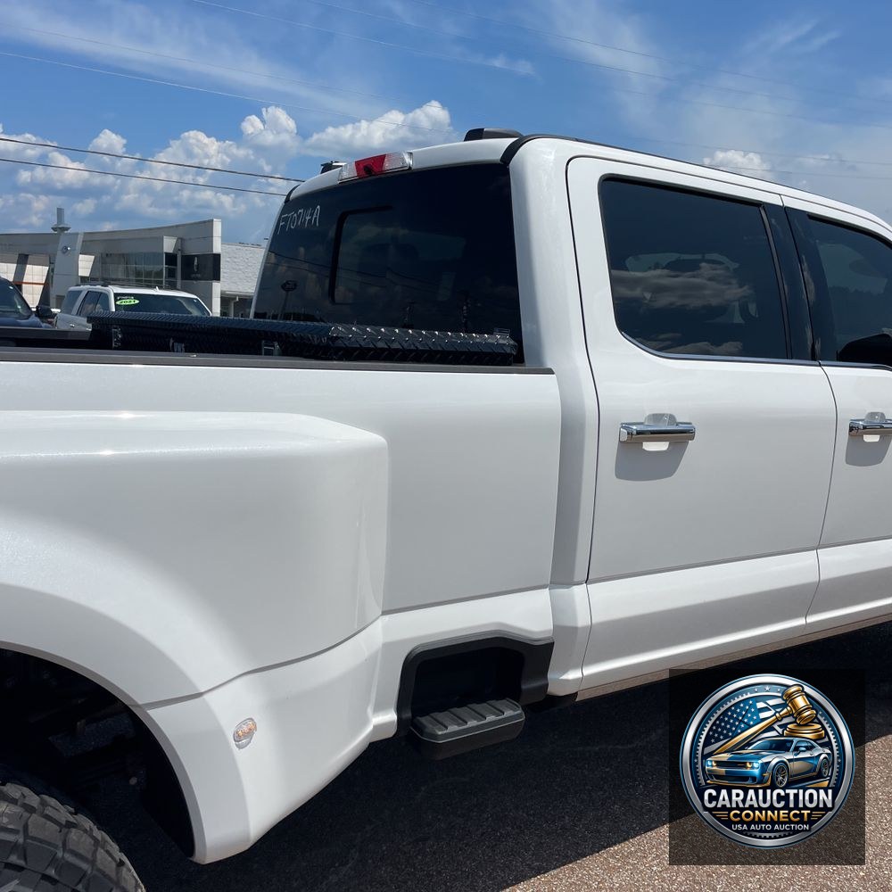 2025 Ford F-350 Super Duty King Ranch
