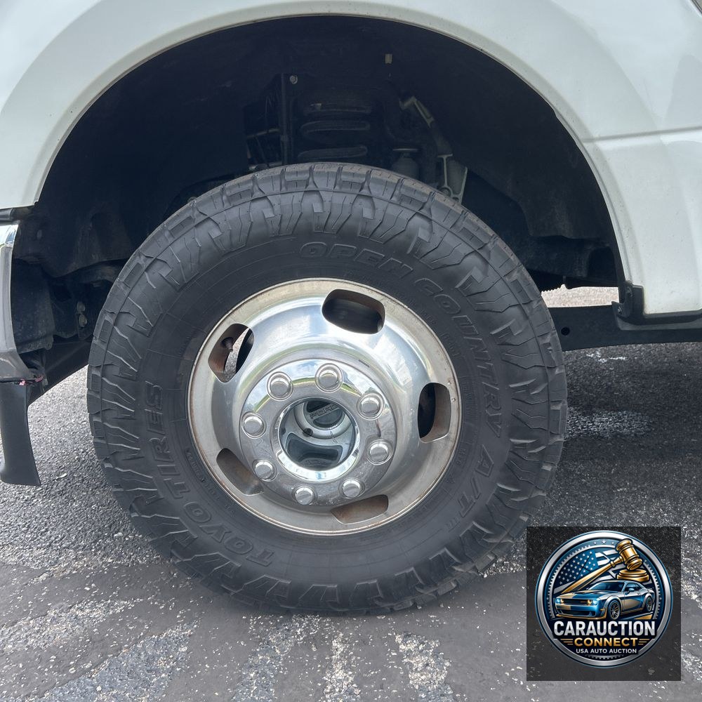 2022 Ford F-350 Super Duty Lariat