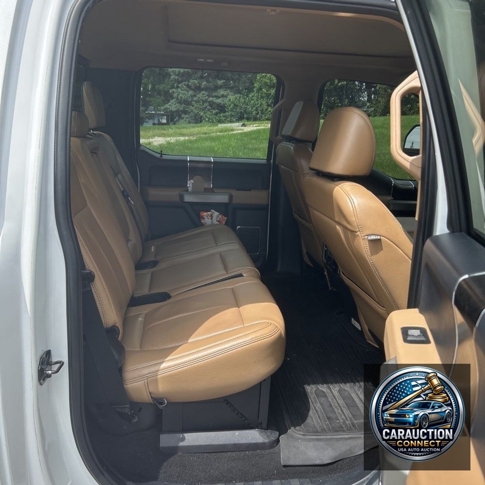 2022 Ford F-350 Super Duty Lariat