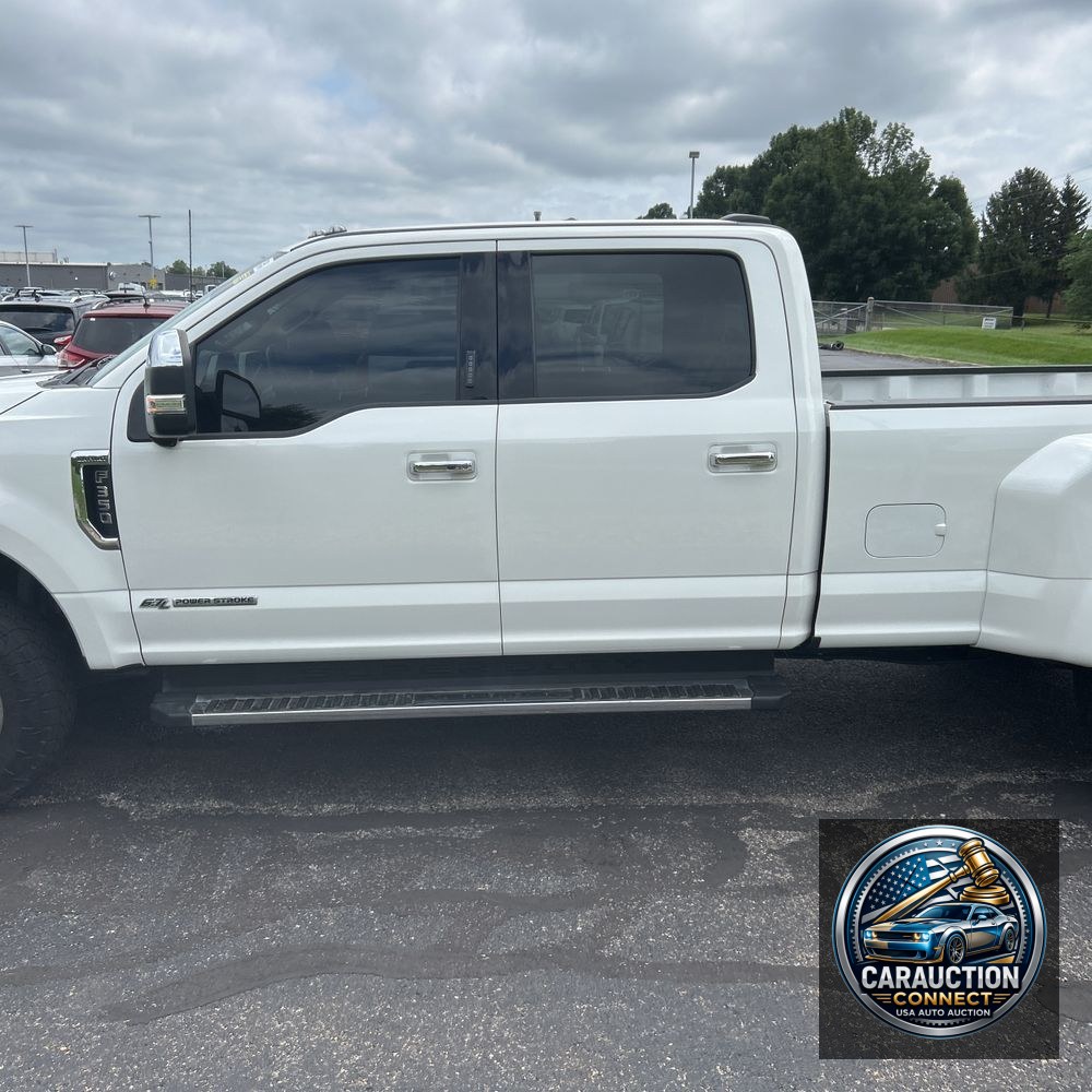 2022 Ford F-350 Super Duty Lariat