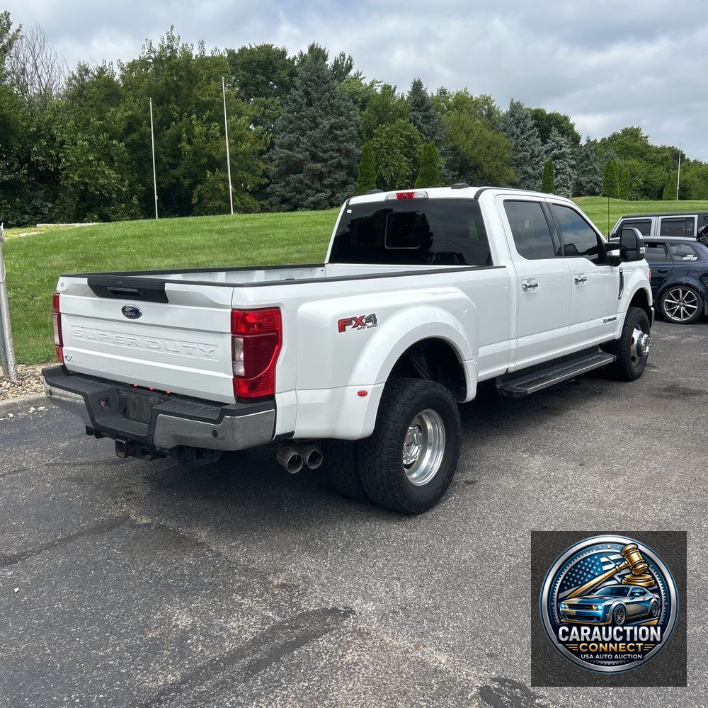 2022 Ford F-350 Super Duty Lariat