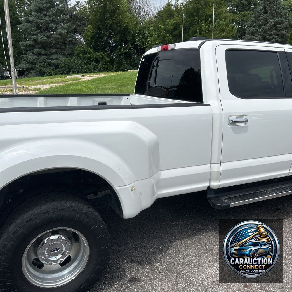 2022 Ford F-350 Super Duty Lariat